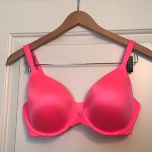 Victoria’s Secret Bright Pink 36D The Showsropper